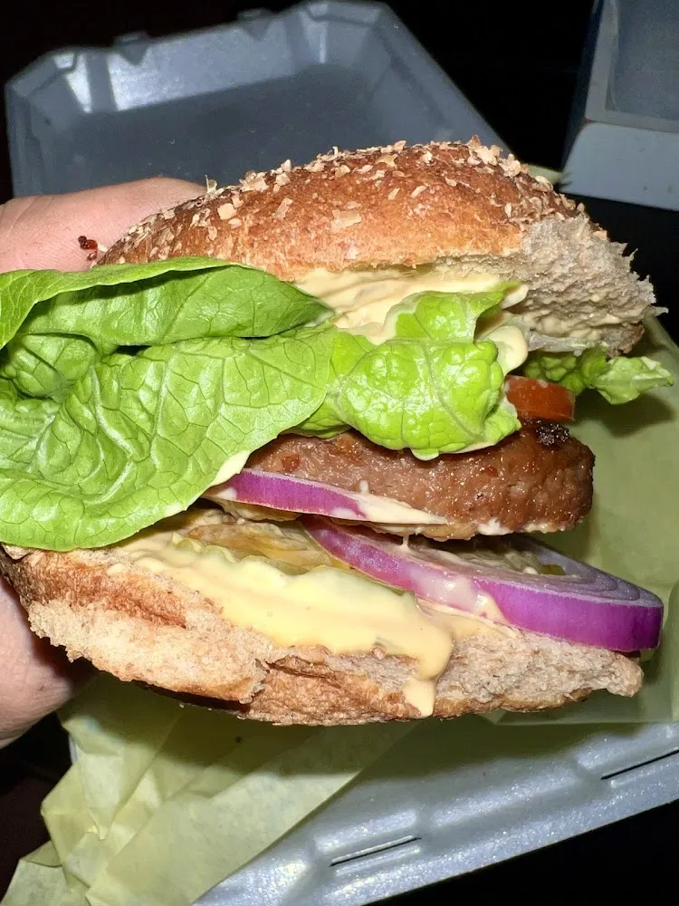 Marcus Vegan Burger